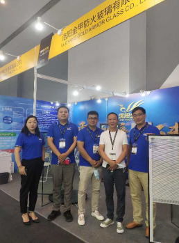 洛陽(yáng)金甲防火玻璃有限公司 洛陽(yáng)金甲防火玻璃有限公司